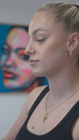 Ana Maria Marković Instagram - Wenn unsere liebe @anamxrkovic kommt, wird es bei uns ganz besonders.

Ob für ihre Regeneration oder einfach, um ihrem Körper etwas Gutes zu tun Ana vertraut auf unsere Massagen, die nicht nur entspannen, sondern auch gezielt ihre Faszien unterstützen. 

Auch unser ThermoShape Laufband hat sie mehrmals getestet und war jedes Mal begeistert: „Man spürt sofort, wie der Körper aufgewärmt wird, sich schneller erholt und der Stoffwechsel richtig in Schwung kommt!“ 

So sieht ein Tag bei uns aus, wenn Ana vorbeischaut – voller Herzlichkeit, Energie und gegenseitigem Vertrauen. 

Danke, liebe Ana, dass du Teil unserer Tera-Family bist. Wir fiebern immer mit dir mit und freuen uns schon jetzt auf deinen nächsten Besuch.♥️

#TeraMed #ThermoShape #Faszienmassage #anamarkovic #BeautyMeetsRecovery #Rehabilitation #SoftAging #Paradeplatz #Zürich #MassageLovers #RecoveryDay #TeraFamily #soccer #soccerstars #woman #soccerworld #womanwholift #player #antiaging #landscape #beauty #naturalbeauty #naturaleza