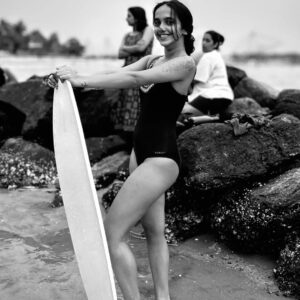Anagha Ravi Instagram - to a beautiful session ✨ @skimb.co
Thank you @franciskurien 

Kippy 😘📸@chrispy_chrispin

#reels
#instagood #instareels #instadaily #skimboarding #kochi #trending #actor