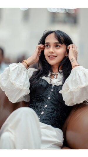 Anagha Ravi Instagram - CUTENESS OVERLOADED 
@itsanagharavi 
@sky_media_qatar 
@samad_truth 
@truthglobalfilms 
@khalidh.rahman 
@naslenofficial 
@nandaa.nishh 
@noila_francy