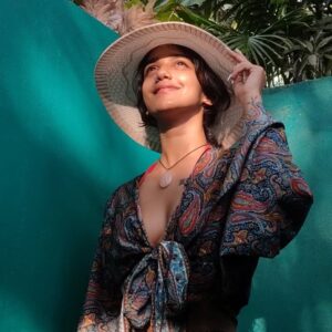 Anagha Ravi Instagram - @myqissavarkala showering me with bliss every second I'm there ✨

Thank you @shanishaki for inviting me, making my moments there even beautiful and clicking aesthetic pictures for me ✨🤍
