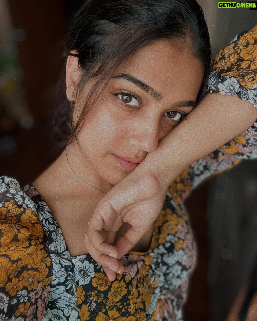 Ananya Amar - 5.5K Likes - April Phool ! ❤️
.
.
#beingbujji #ananyaamar #april