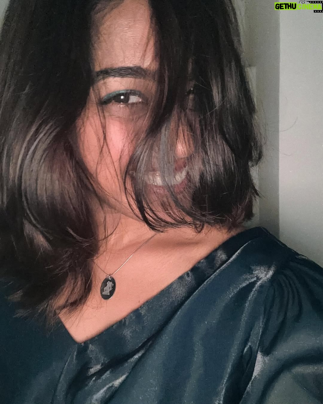 Ananya Amar - 5.5K Likes - April Phool ! ❤️
.
.
#beingbujji #ananyaamar #april
