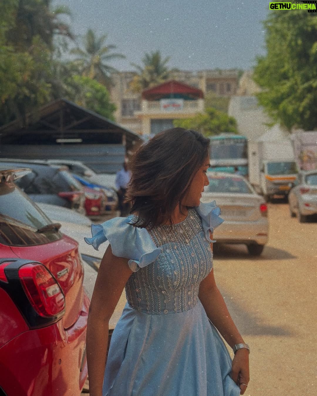 Ananya Amar - 5.5K Likes - April Phool ! ❤️
.
.
#beingbujji #ananyaamar #april