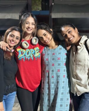 Ananya Amar Instagram - My cuties ❤️❤️❤️ 
SISTERS FROM ANOTHER MOTHER 🤗