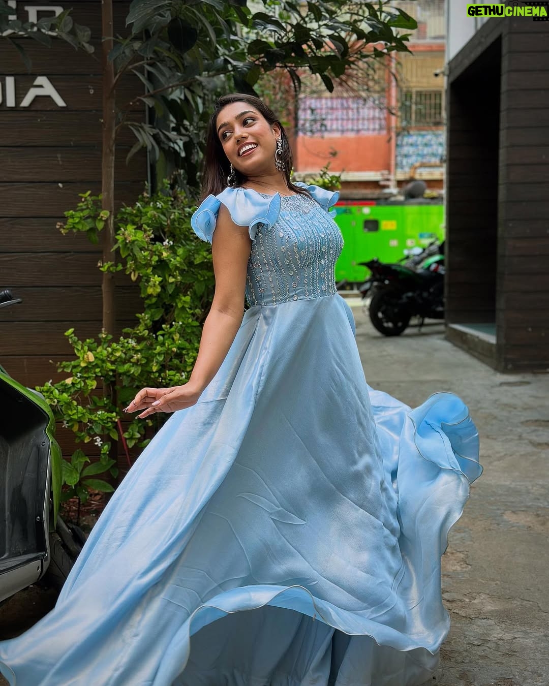 Ananya Amar - 8.2K Likes - 'Sin'drella 🥿