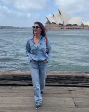 Anesa Lipa Instagram - Spinning memories 🇦🇺❤️🐨✨
