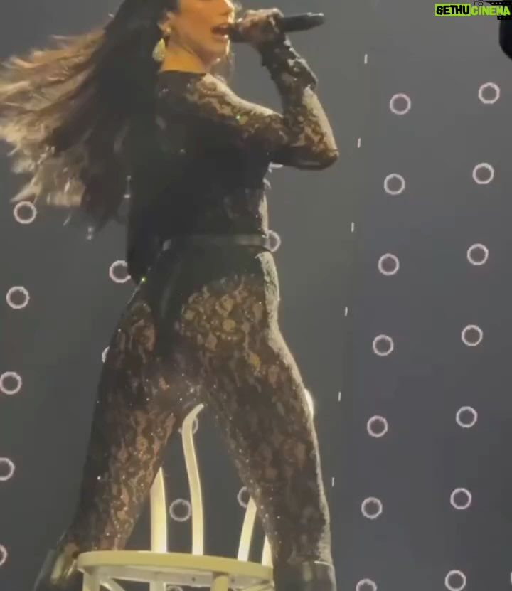 Anesa Lipa - 8.4K Likes - ❤️ RADICAL OPTIMISM TOUR ❤️ @dualipa
MELBOURNE,AUSTRALIA ❤️🇦🇺