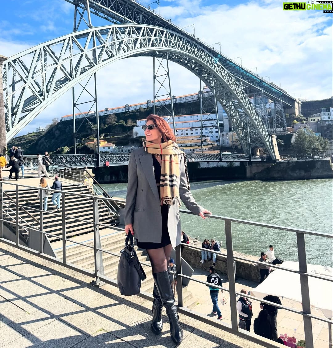 Anesa Lipa - 8.2K Likes - Porto 💙