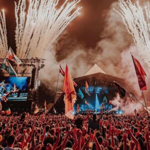 Anesa Lipa Instagram - Best weekend ever!!
Glastonbury & My Birthday!!
❤️🎪❤️🎪❤️
