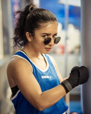 Anishma Instagram - Caught in the loop✨️
📷@_harikrishnanp &
@rohit_krish