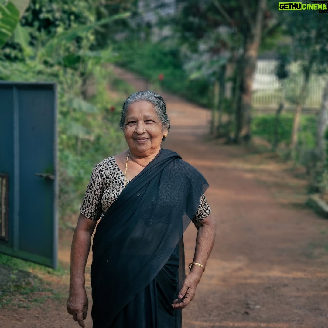Anishma - 237K Likes - This song always stirs my emotions because it reminds me of my appooppan and ammumma.Mr. Raveendran and Mrs.Vasanthi Amma gifted me the most happiest childhood I could ever dream of. I admire them not only for their wonderful personalities but also for being the most romantic couple I’ve ever known. I feel truly fortunate to have them as part of my life.
Two other characters are in the photos: Mr. Drinku and Ms. Maathan
#family