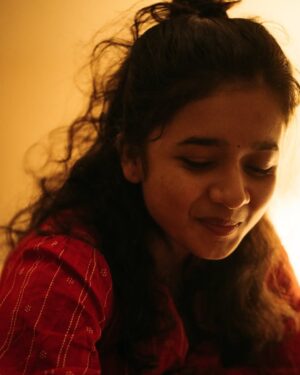 Anishma Instagram - Caption onnum kitteela 
📷@_harikrishnanp