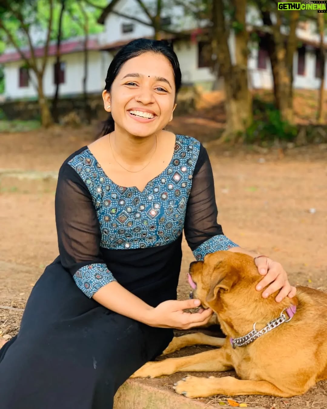 Anishma - 8K Likes - ⭐
📷 @shikhil_k_balan