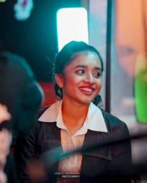 Anishma Instagram - 🌚🌚
📷@_vineeth_vijayakumar_