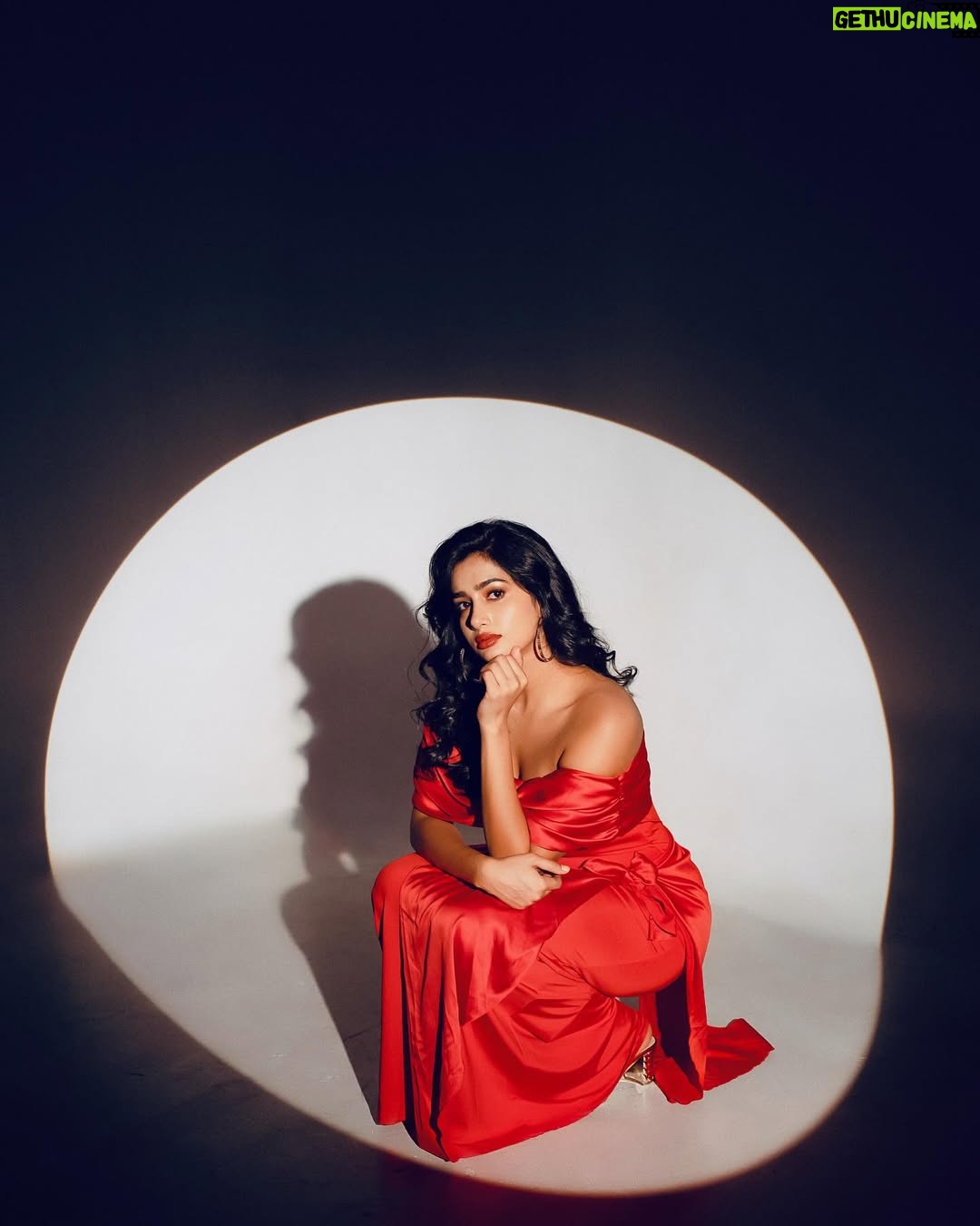Anjali Anish - 2.3K Likes - 📣📣