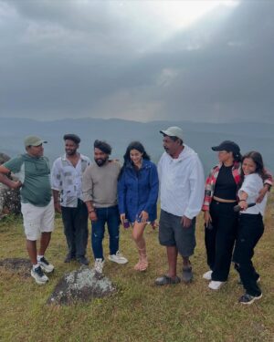 Anjali Anish Instagram - In honour of the third week of Manada Kadalu in theatres, here’s some BTS 🫶🏼 🛶
So grateful to have worked with the best in the Kannada industry and the sweetest co stars, counting my blessings everyday- especially that i got to live my dream. 
Thank you for those who believed in me, even when I didn’t.. I’ve learnt so many valuable lessons on and off camera. Both, Anjali- the character and Anjali the actor are truly blessed and I’ll never forget this once in a lifetime project. 
Thank you with all my heart to the audience for the love they continue to give my team and i 🫀