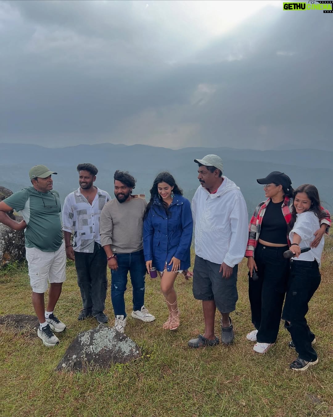 Anjali Anish - 3.9K Likes - In honour of the third week of Manada Kadalu in theatres, here’s some BTS 🫶🏼 🛶
So grateful to have worked with the best in the Kannada industry and the sweetest co stars, counting my blessings everyday- especially that i got to live my dream.
Thank you for those who believed in me, even when I didn’t.. I’ve learnt so many valuable lessons on and off camera. Both, Anjali- the character and Anjali the actor are truly blessed and I’ll never forget this once in a lifetime project.
Thank you with all my heart to the audience for the love they continue to give my team and i 🫀
