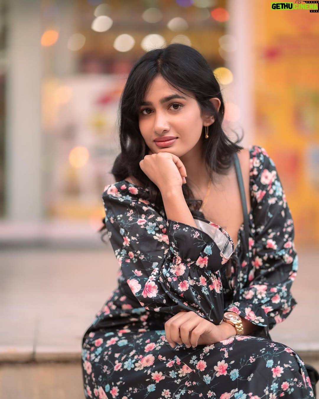 Anjali Anish - 3.4K Likes - impromptu shoots while promoting Manada Kadalu (March 28th!)
Thank you @memories.restored 🫶🏼