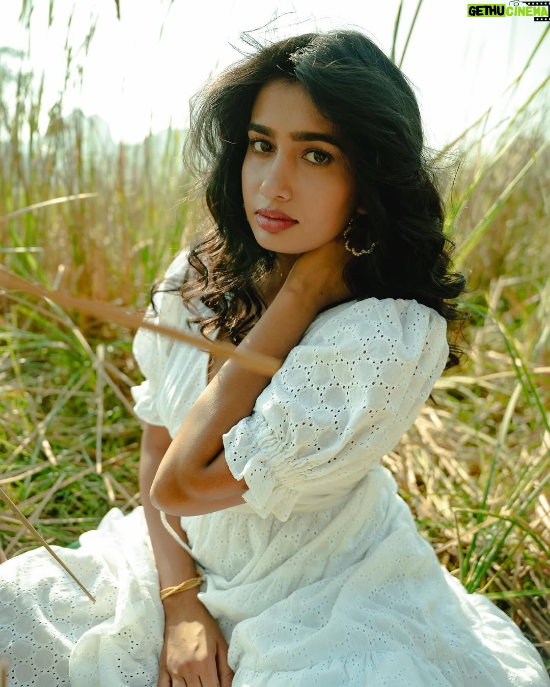Anjali Anish - 1.9K Likes - 🐇🌾
.
.
📷: @nithishayyod
👗: @houseofabeena