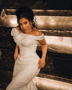 Anna Banner Instagram - IFENKILI ❤️

Bridal dress @nelo.woman 
Makeup @glowwithlilian 
Hair stylist @hairbybube_ 
Content Creator: @durrode
Photography: @streetically
