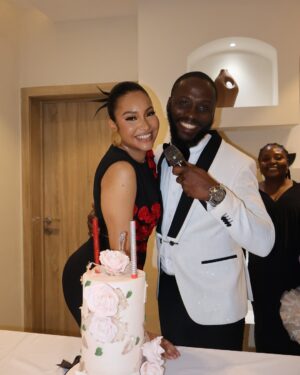 Anna Banner Instagram - It was in such a beautiful atmosphere with my family and loved ones! 
The surprise Queen was surprised 😩 led by @slimzobs 
Thank you to everyone who was part of my day🥰
•
I actually thought I was just going to have dinner with my ❤️
and then boom!!! Surprise!!😆🥰
#ifenkili ❤️
•
•
Two piece @nelowoman.rtw 
Makeup @glowwithlilian 
Hair @hairssence