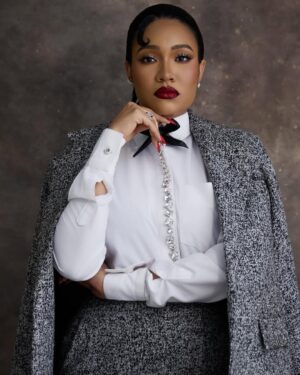 Anna Banner Instagram - ABBA’s Daughter ❤️
•
Happy Birthday Anna B! 
#february18th #aquarius #queen 
•
•
•
Fit @nelo.woman 
💄 @glowwithlilian 
Hair @hairssence 
Photography @peter_stonee