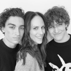 Annabeth Gish Instagram - What a joy to be their momma! ♥️♥️ HMD! 🌸🌸