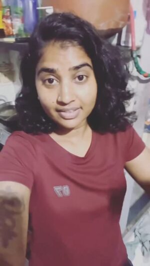 Anuja Mule Instagram - Old 💗🫶🏻