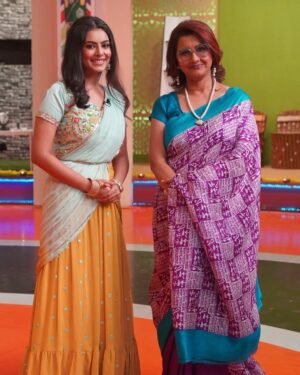 Anushka Goswami Instagram - 💛🩵

দেখুন #didino1season9 আজ 4:30pm @zeebanglaofficial