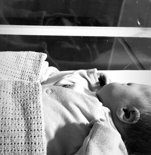 Arabella Drummond Instagram - 38 weeks and our beautiful baby girl arrived early 💕 my heart is forever full ❤️