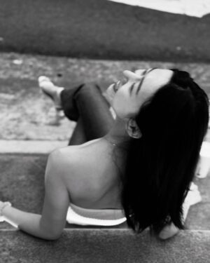 Arlena Chang Instagram - It’s not your fault I had to leave🎧🚶‍♀️