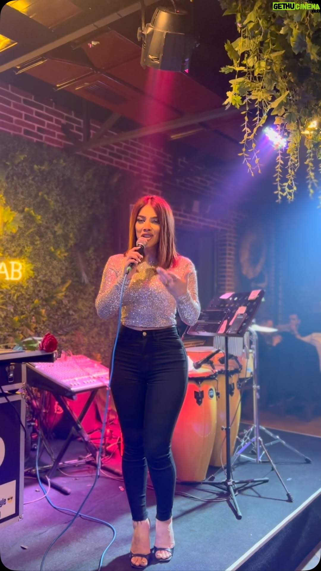 Arzu Abdulova - 1.7K Likes - ❤️🔥