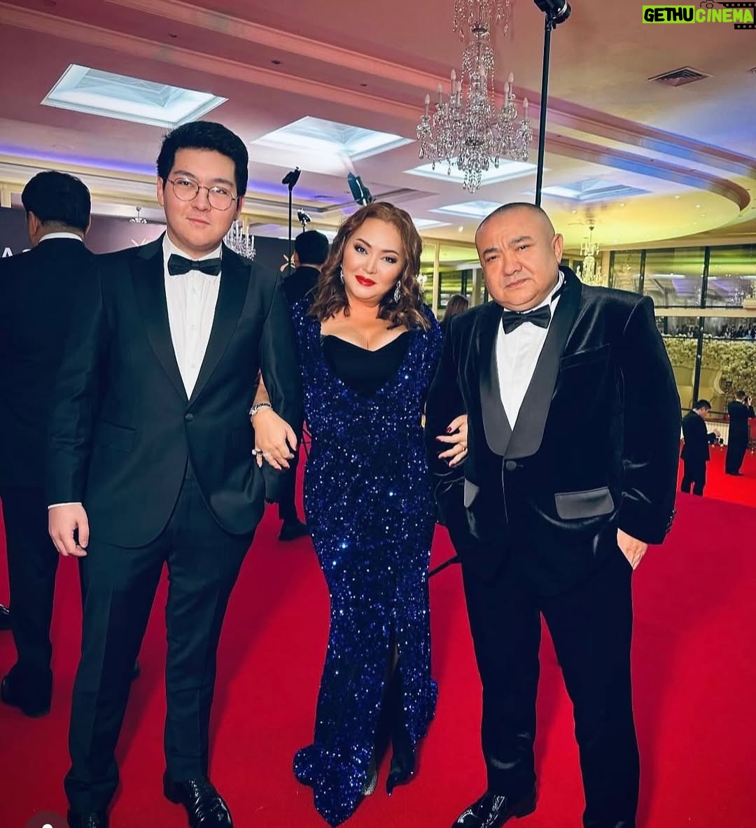 Asha Matai - 58.7K Likes - Ауырады жүрек💔
Мейірімді жездем, мені балдызёнок деп еркелететін сүйікті Әділжан ағамыздан айырылып қалдық…
Жақыныңды жоғалту – үлкен қайғы.
Юсупов Адильжан Акимжанұлының
жаны жәннатта болсын🤲🏼🙌🏼