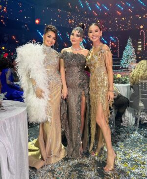 Asha Matai Instagram - Жетінші арнада- Жарқыраған жаңа жыл!💫✨
31желтоқсан күні көрсетілетін жоба ғой негізі. Алдын ала түсіріп алдық) Қызық болады.. 
Кеш жүргізушілері: Баян, Динара, Тауекел, Ардақ және Аша)
Эфирде кездескенше!😉
@tv7_kz 
@galiya_baibossynova 
@emy.emy1404 
@saulesagatovnaa