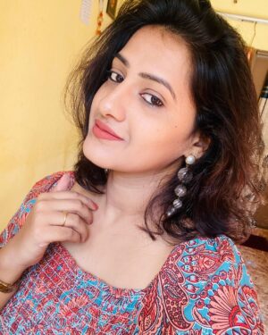 Asha Rajagopal Instagram - Which one did you like more ?
#insta #instapic #virałpost #viral #instagram #instamood #instadaily #instalike