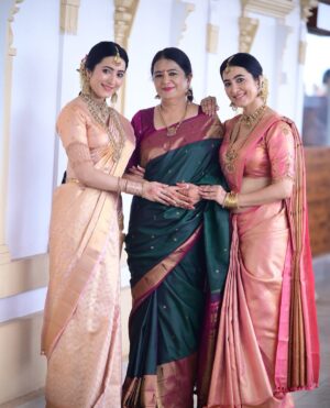 Ashwithi Shetty Instagram - Everyday is Mother’s Day 🥹 To the strongest selfless woman I know thank you for being you . Thank you for everything you have done for us and thank you for forgiving our mistakes and teaching us the best life lessons . Thank you for teaching us values , discipline and humanity ❤️🙏😇🧿 Love you Amma ❤️🙏