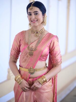 Ashwithi Shetty Instagram - Saree is my Fav attire ❤️🧿