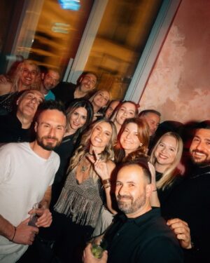 Athina Oikonomakou Instagram - Blessed 🥹 #mybirthdayparty #friendsforlife❤️ 
📸 @amaliakovaiou