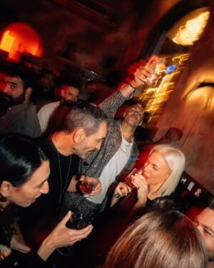 Athina Oikonomakou Instagram - Blessed 🥹 #mybirthdayparty #friendsforlife❤️ 
📸 @amaliakovaiou
