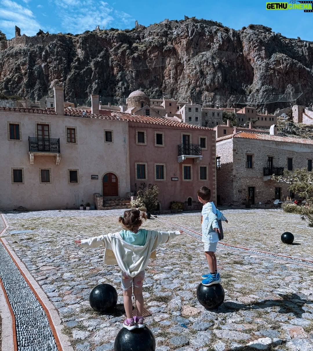 Athina Oikonomakou - 33.5K Likes - Μονεμβασιά 🏰🩶 #monemvasia #vacation #family #friends #greece