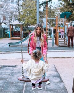 Actress Athina Oikonomakou HD Photos and Wallpapers March 2025