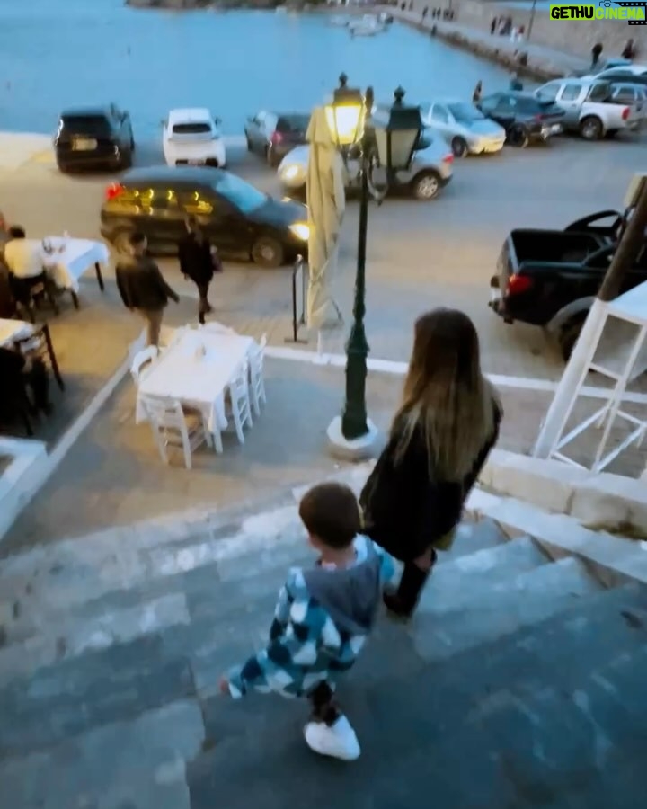 Athina Oikonomakou - 50.5K Likes - Πάσχα στο χωριό 🐣🤍 #gytheio #easter2025