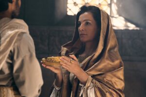 Ayelet Zurer Instagram - With the finale of #houseofDavid, I want to thank the creators of the show, for Achinoam a mother wolf. You developed a power house female character, gave me the gift of working with beautiful people, on a beautiful land. To all the Greek crew thank you for making this collaboration a joy! To all actors, my family 
and non family. I love you and can’t wait for everyone to see season 2!
@primevideose @watchwonderproject @jongunn12 @jonerwinofficial @j_l_walker @_samotto