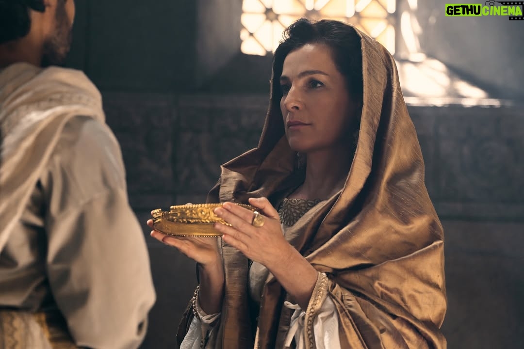 Ayelet Zurer - 2K Likes - With the finale of #houseofDavid, I want to thank the creators of the show, for Achinoam a mother wolf. You developed a power house female character, gave me the gift of working with beautiful people, on a beautiful land. To all the Greek crew thank you for making this collaboration a joy! To all actors, my family
and non family. I love you and can’t wait for everyone to see season 2!
@primevideose @watchwonderproject @jongunn12 @jonerwinofficial @j_l_walker @_samotto