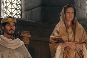 Ayelet Zurer Instagram - With the finale of #houseofDavid, I want to thank the creators of the show, for Achinoam a mother wolf. You developed a power house female character, gave me the gift of working with beautiful people, on a beautiful land. To all the Greek crew thank you for making this collaboration a joy! To all actors, my family 
and non family. I love you and can’t wait for everyone to see season 2!
@primevideose @watchwonderproject @jongunn12 @jonerwinofficial @j_l_walker @_samotto