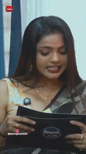 Ayushi Bhowmick Instagram - किसके बम मे है दम 😳🤭🤪🧨 @officialgauravsingh_0522 @ayu_1609doll #instagood #reelitfeelit #viral #explore 
https://www.youtube.com/@Bharticutie