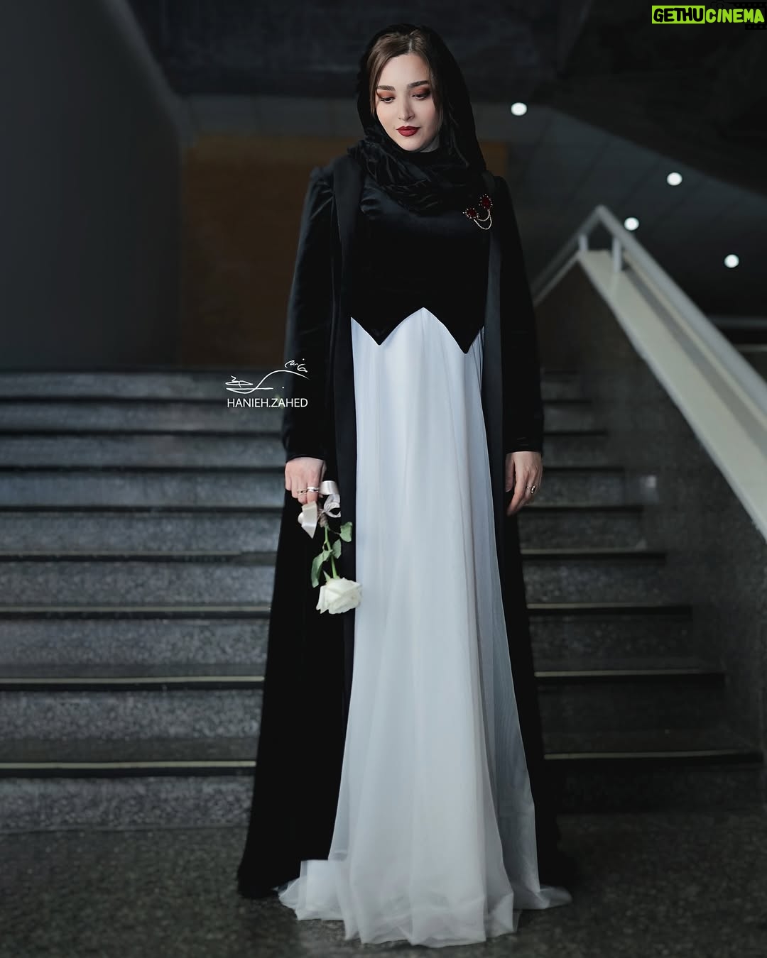 Behnoosh Tabatabaei - 3 Likes - .
ŲØŁŁŁŲ“ Ų·ŲØŲ§Ų·ŲØŲ§ŪŪ āØ.
Ł
Ų±Ų§Ų³Ł
ŲŲ§ŁŲø ŲŖŲ¦Ų§ŲŖŲ± Ł Ł
ŁŲ³ŪŁŪ (Ų¬Ų§ŪŪز٠عŁŪ Ł
Ų¹ŁŁ
)
Ų§Ų³ŁŁŲÆ Ł
Ų§Ł Ū±Ū“Ū°Ū³