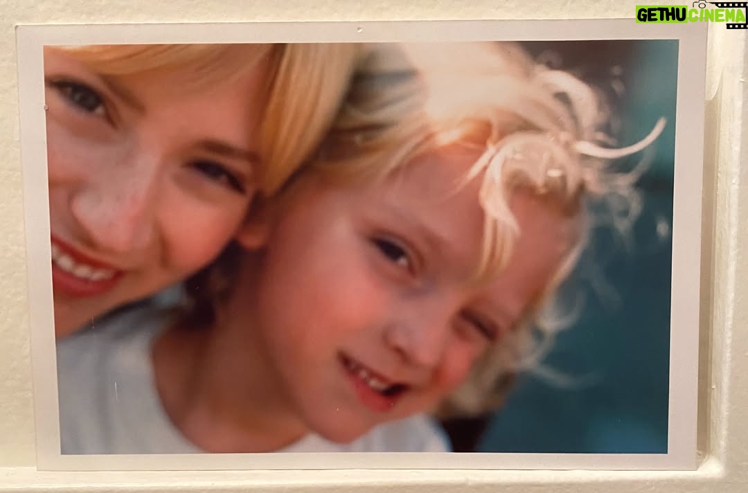 Beth Riesgraf - 1.6K Likes - I ❤️ You, @inspeklee
Let’s keep having the best life ever…forever!
#happymothersday