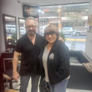 Betiana Blum Instagram - Con Diego Nuble color y corte.
ESPECTÁCULAR