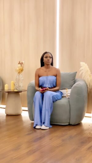 Beverly Osu Instagram - On Women’s Day, I had the privilege of speaking about the powerful connection between our mental health and hormonal health .
Our hormones shape more than just our bodies, they influence our moods, thoughts, and mental well-being. Understanding this link isn’t just biology , it’s self-care, But self-care alone isn’t self-love. True self-love is deeper, it’s about accepting ourselves fully, even on the hard days . 
Let’s continue the conversation and prioritize both mind and body. 

Thank you @cube65clinics.ng and @thewomeninternational for having me .

🎞️ by @favydidit 

#iwd2025 #WomensDay #MentalHealthMatters #HormonalHealth #accelerateaction #selfcarevsselflove 
  MARCH 8th 2025 ..